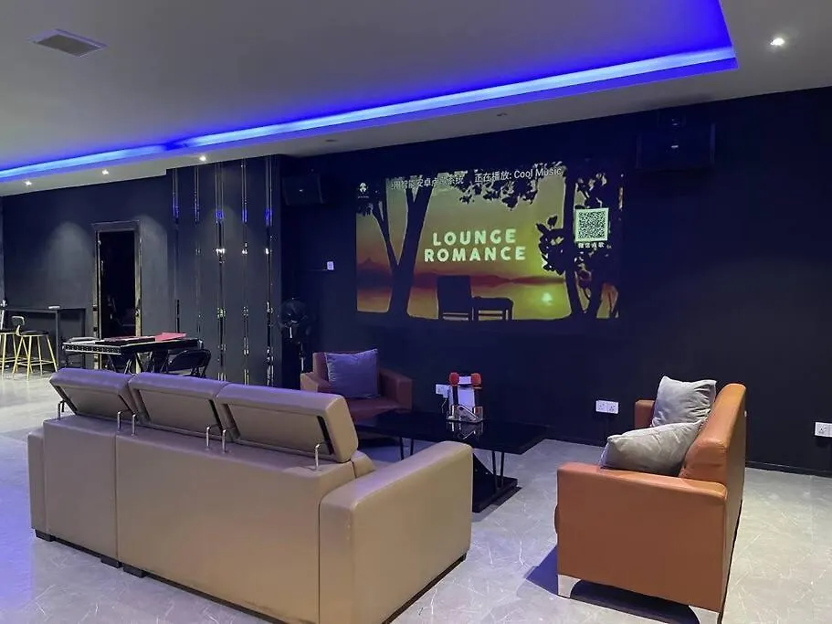 1Tebrau Entertainment 2Br Johor Bahru location